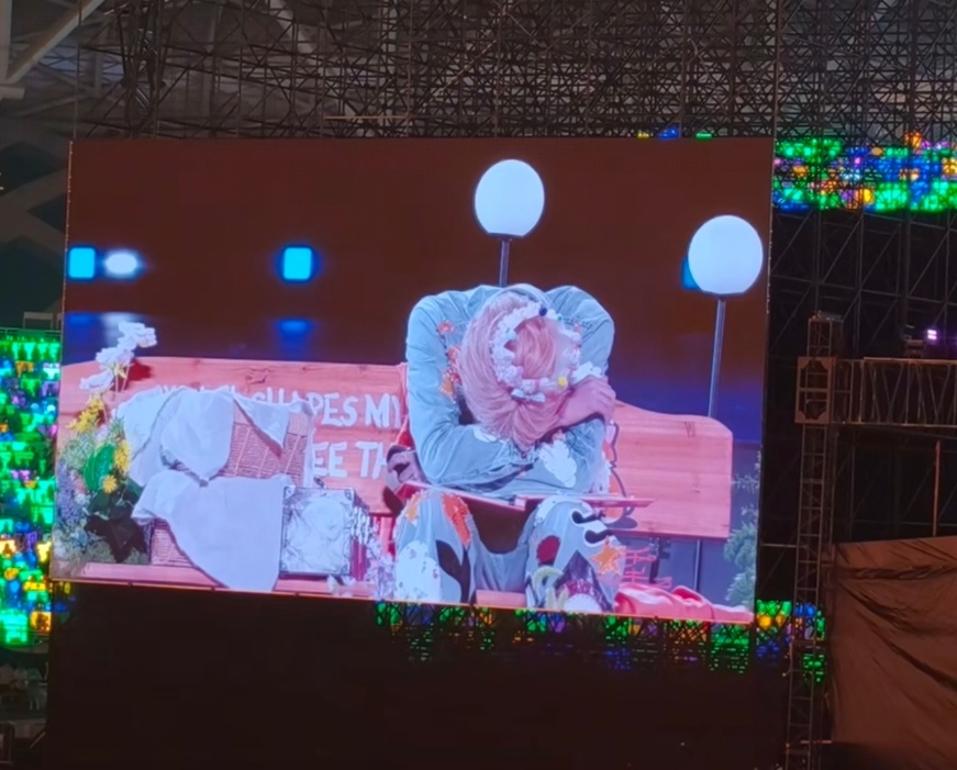 两个妈妈在台下也要心疼哭了[苦涩][苦涩] ​​​