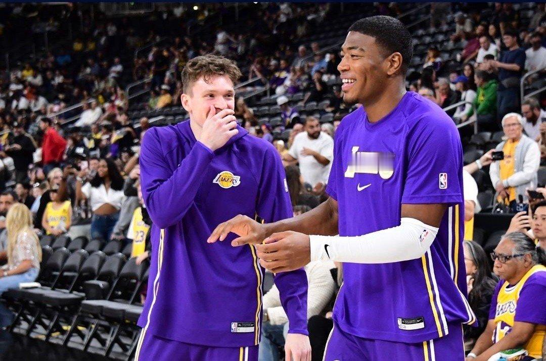 面对着交易流言，八村拿出了合适的表现洛杉矶湖人