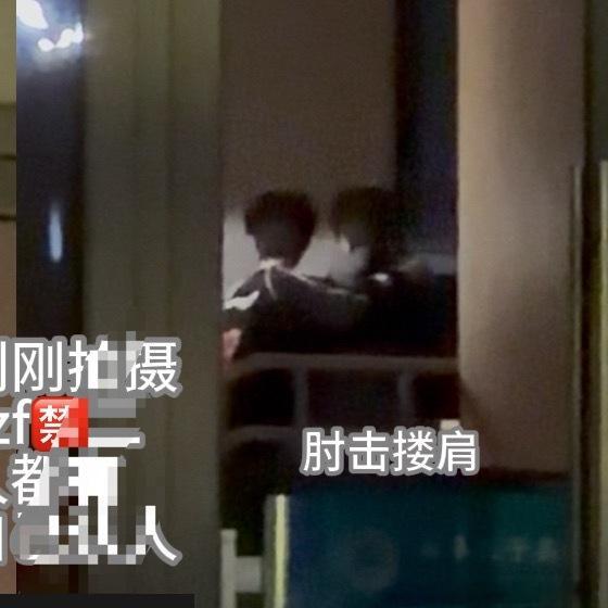 tg 肘击搂肩 