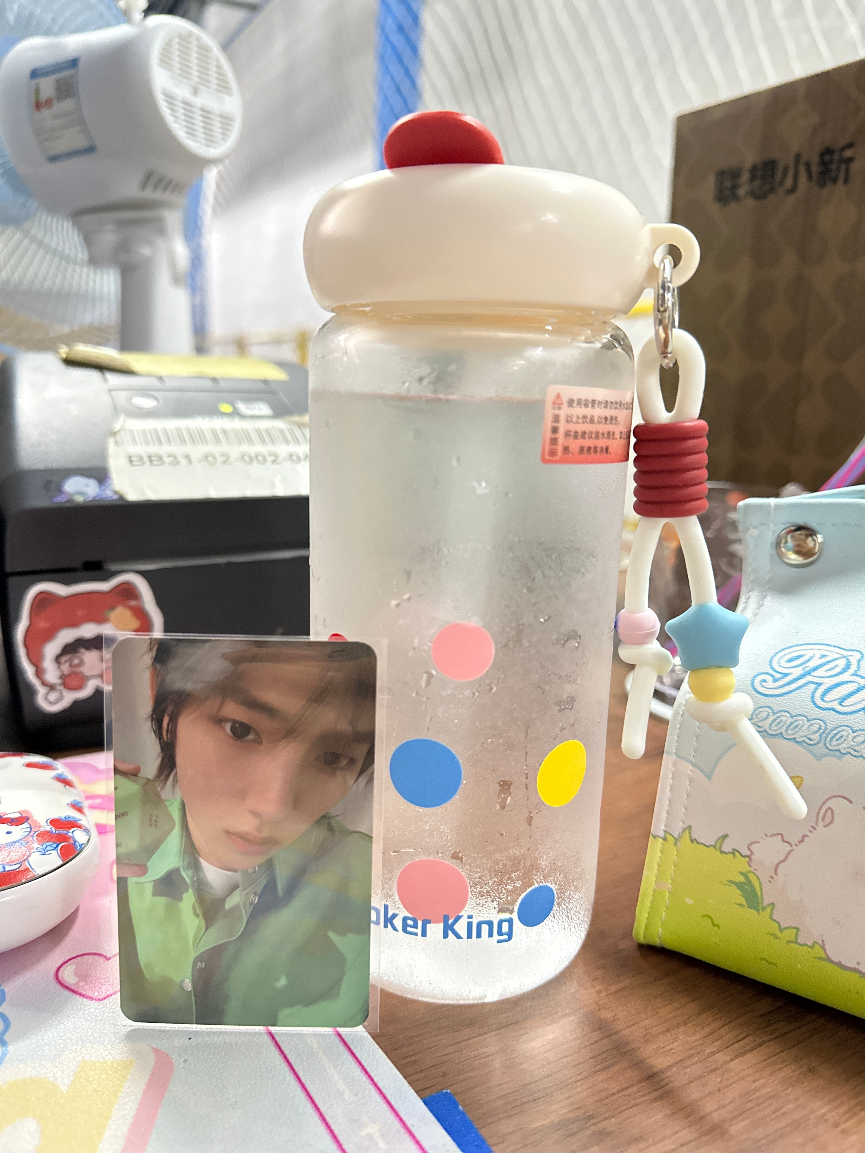 展示水杯 