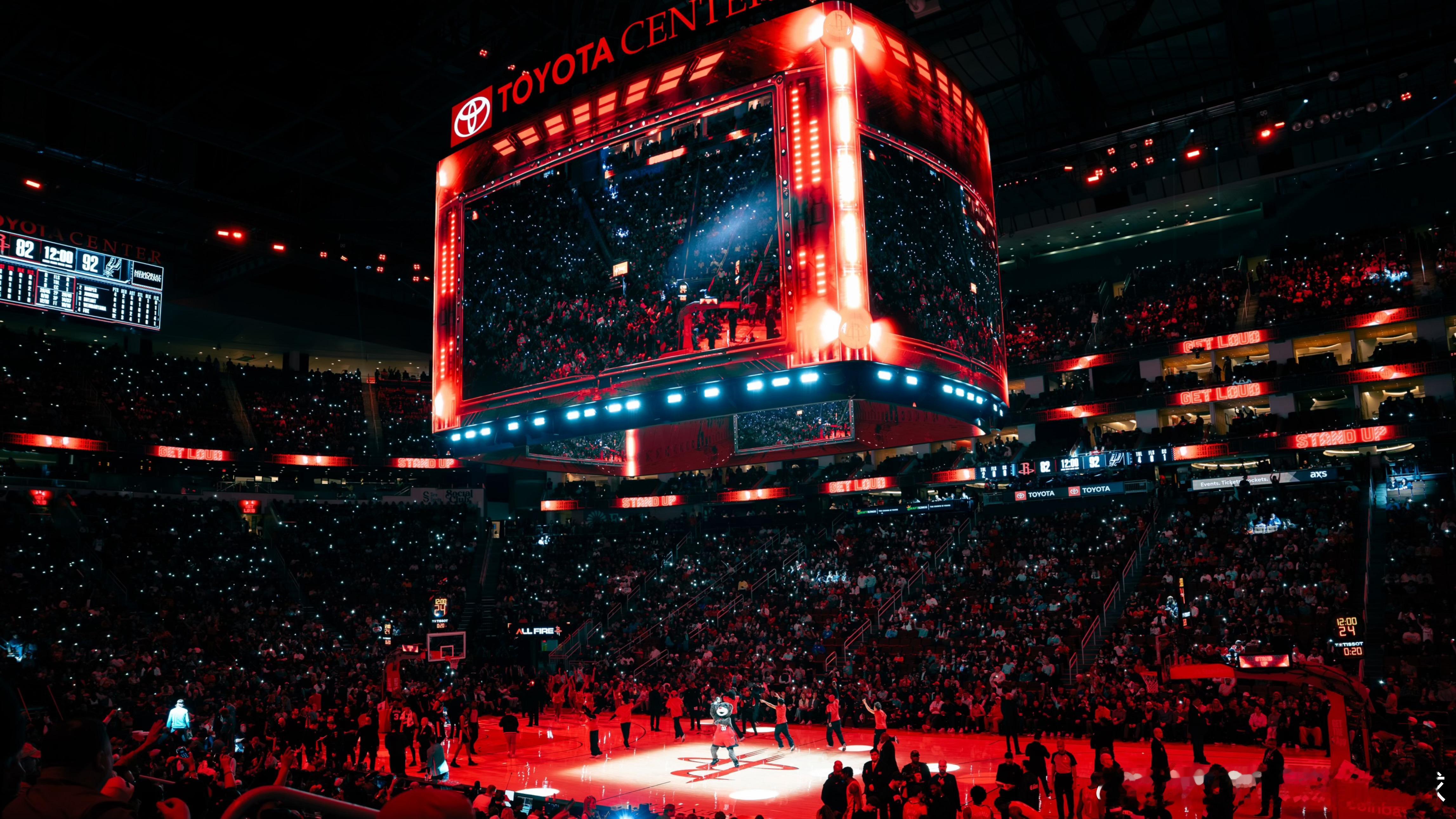 根据卡尔希平台预测的西部球队胜场数：1. 雷霆（62.0胜）2. 马刺（57.8