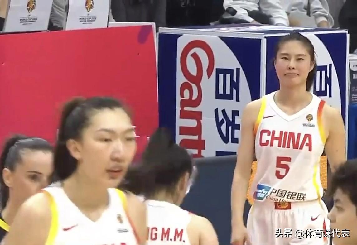 韩旭22+8，王思雨17分，中国女篮战胜巴西收官世预赛！北京时间2026年3月1