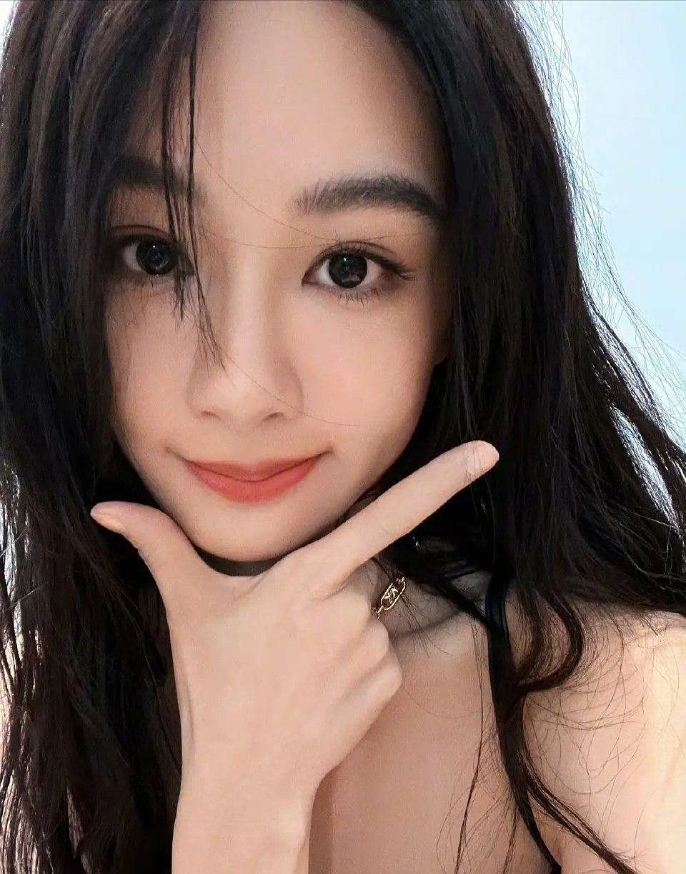 有人第一眼能认出这是杨紫吗？ ​​​