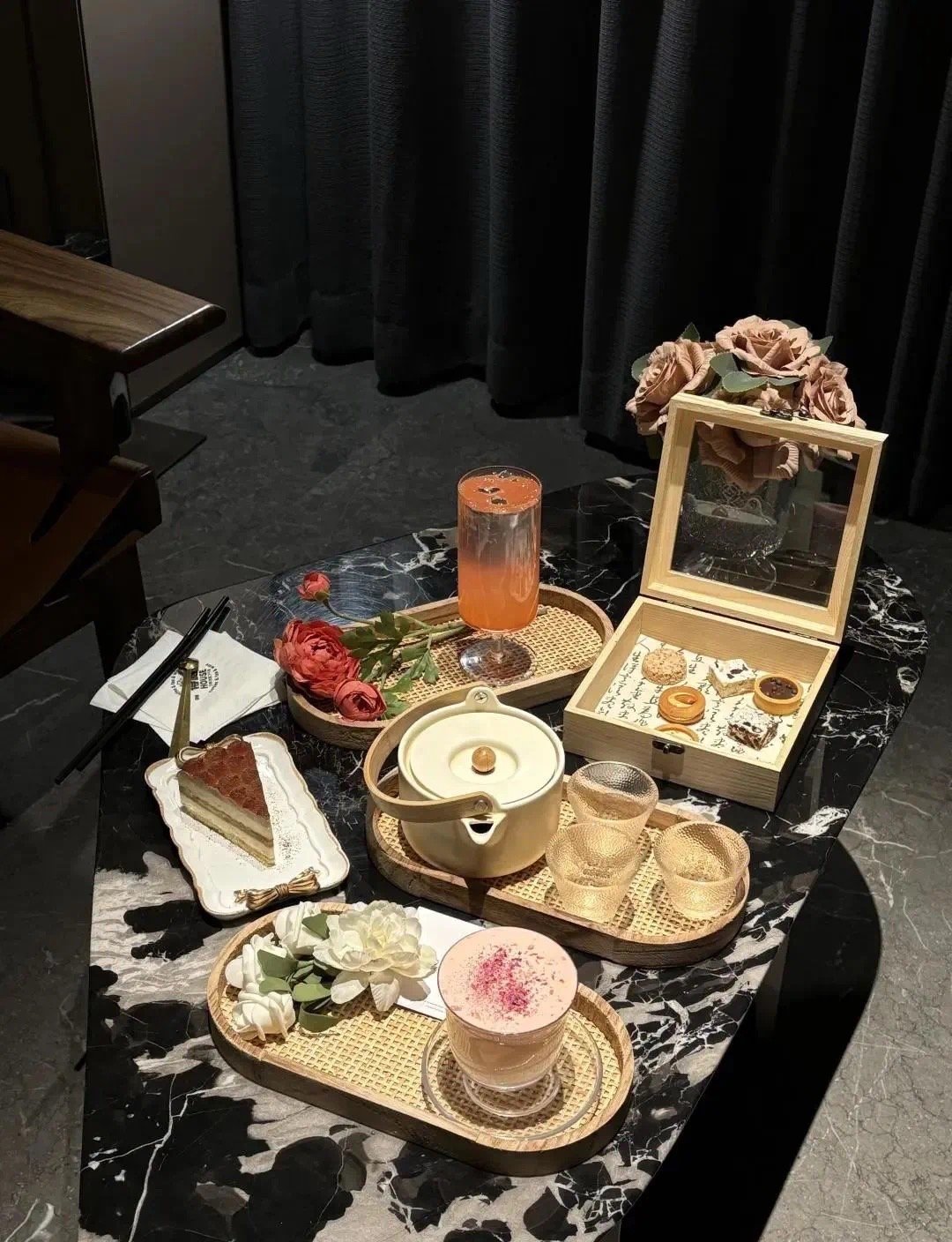 𓐇𝐲𝐞𝐞𝐞.ᐟ.ᐟ我知道我的性格有点问题 但是幸好我长得好看 问题不大