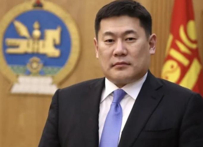 蒙古这回真是变了样！新总理一上台，就当着中国的面，把边境上几十年的老难题一股脑敲