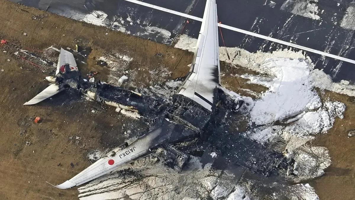 一架价值21亿人民币的空客A350-941就这样没了——#聊聊飞机# #超大型飞