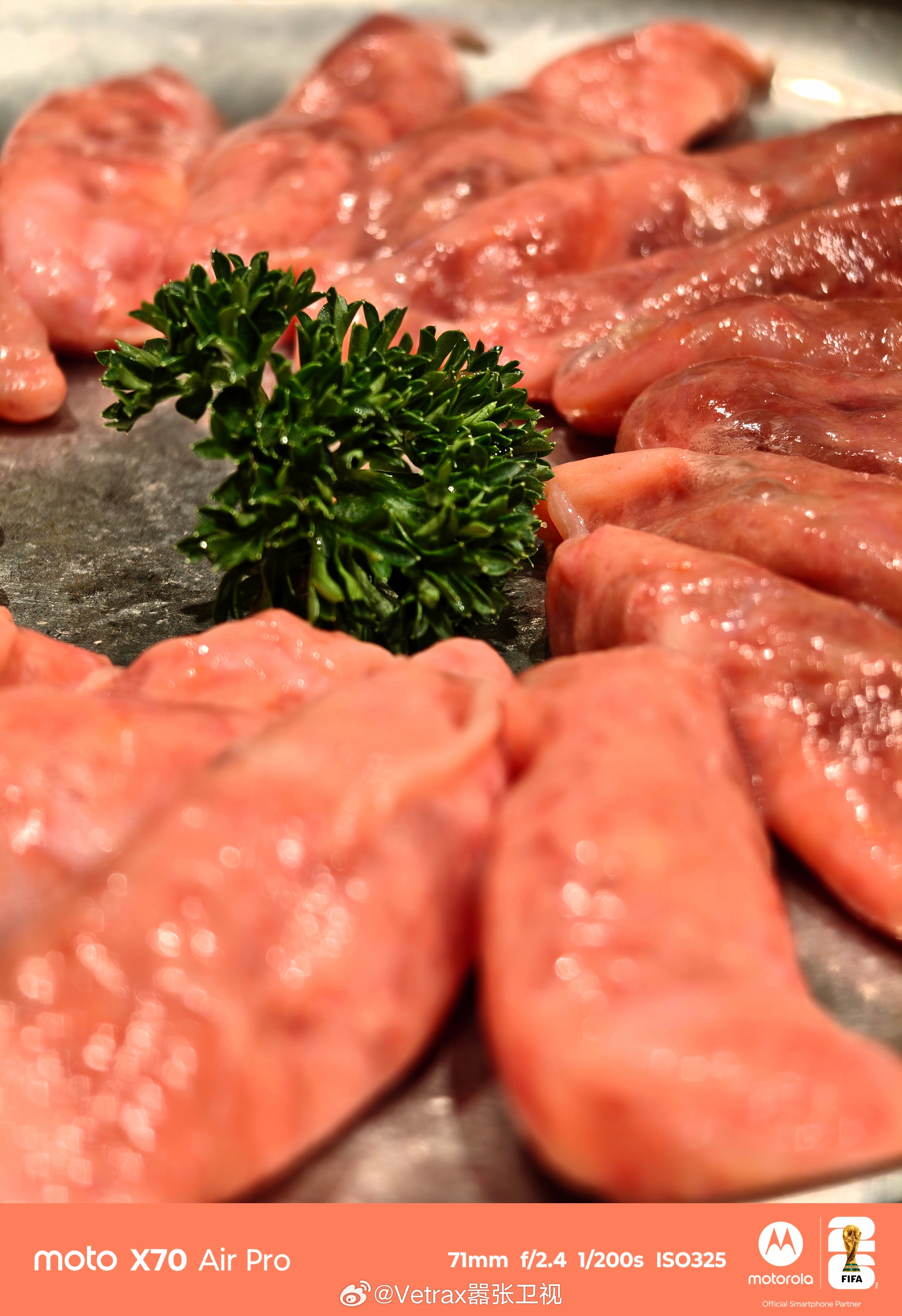 孩子幼儿园托班开学的第一天……