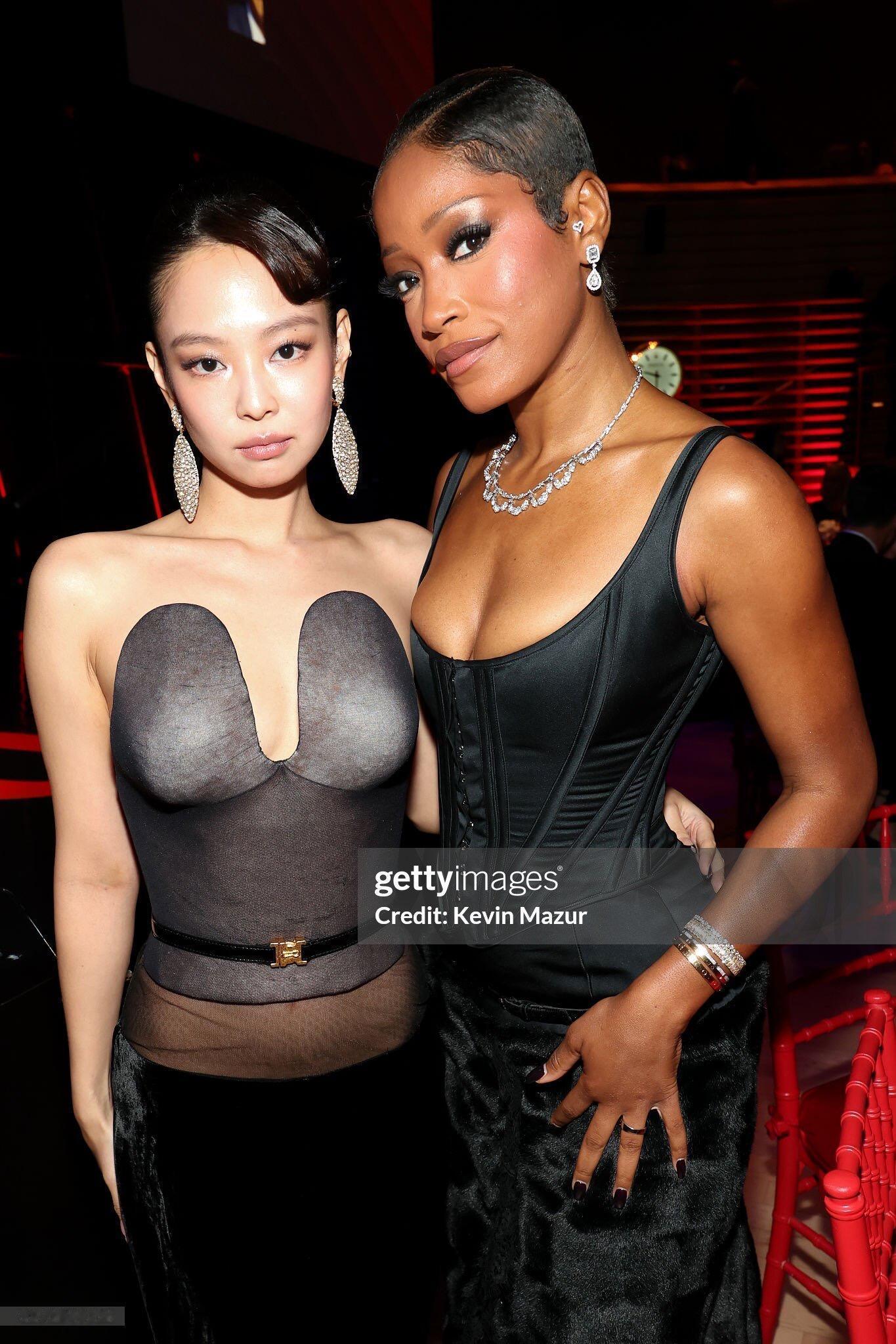 Jennie欧美风时尚灵感解读奔赴TIME100全球影响力盛宴，Jennie以一