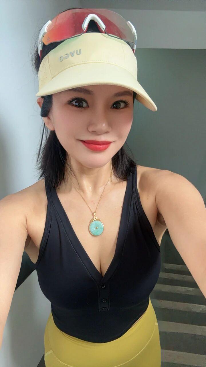 性感与可爱并存是什么体验?[kiss]