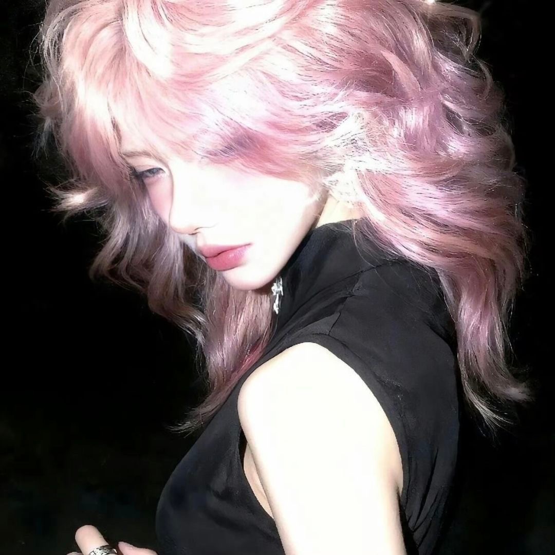 𝙎𝙃𝘼𝙍𝙀 — 𝐖𝐞𝐂𝐡𝐚𝐭头像｜女生头像｜优质女头｜氛围