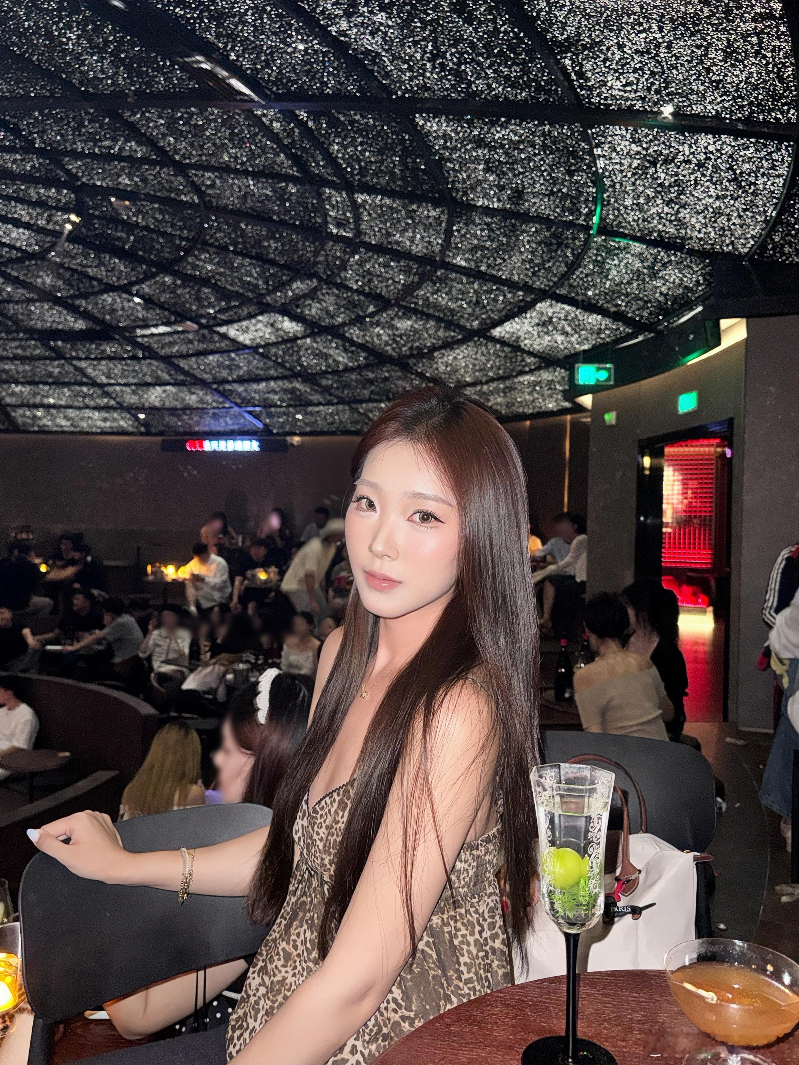 🍸 郑州·Melody R&B Bar(万达坊郑州花园路店)