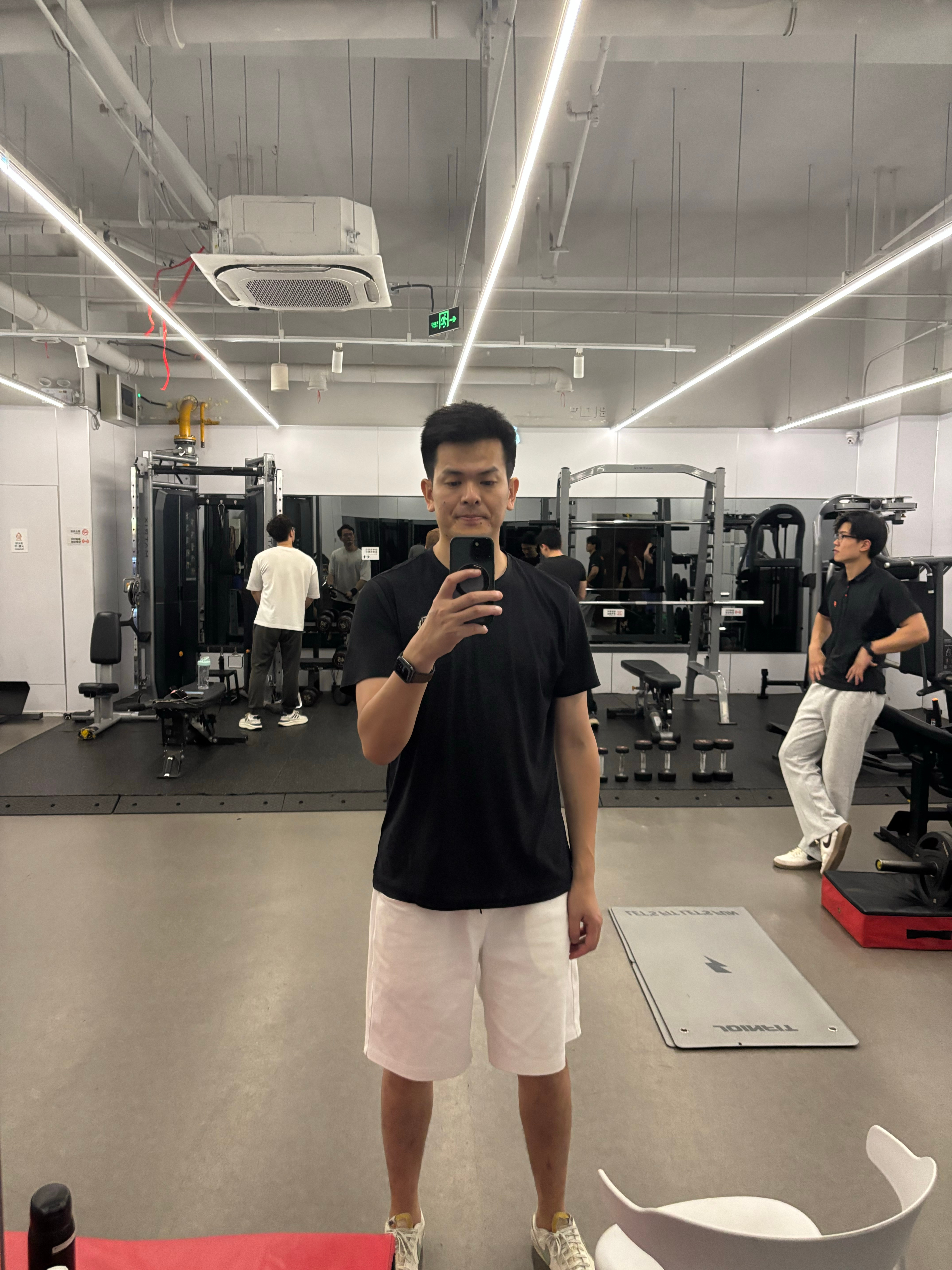 不练不知道，一练才知道自己不会呼吸，不会走路，不会跑步，不会用力，不会卸力。 ​