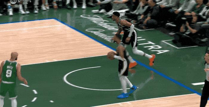 难看的比赛！雄鹿大胜凯尔特人！两个无奈的事实不吐不快！

1，犯规8-4，罚球2