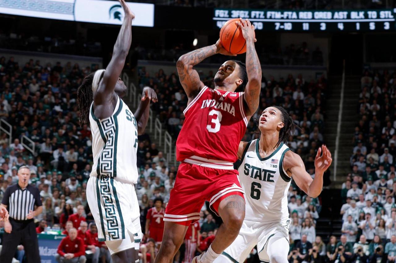 全美第12号种子密歇根州立大学坐镇主场以81比60战胜了印第安纳大学。本场比赛后