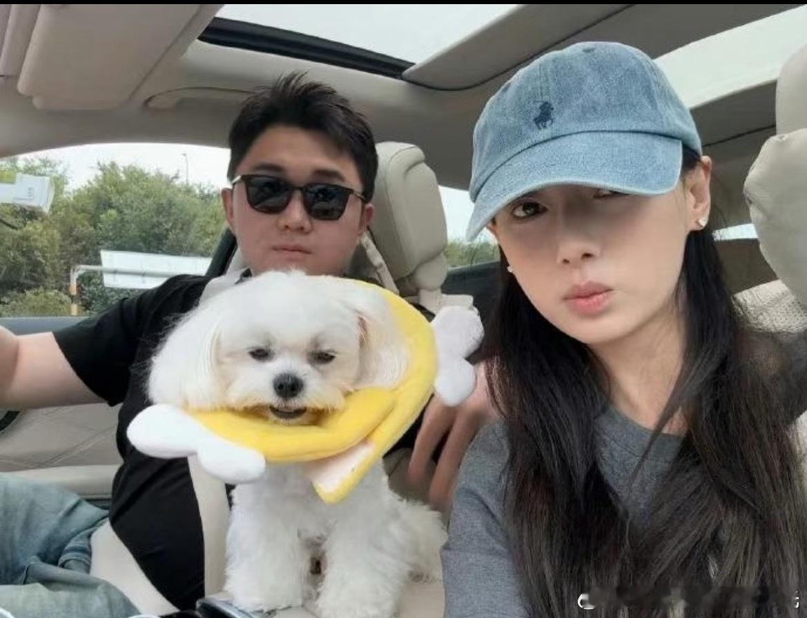 张百乔老婆直播否认离婚张百乔老婆回应离婚传闻，确实得辟谣一下，不然有心之人会越传