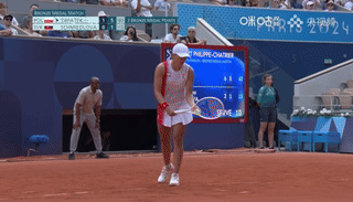 🇵🇱斯瓦泰克在巴黎奥运会网球女单项目获得铜牌🥉明日女单决赛结束后她还将参加