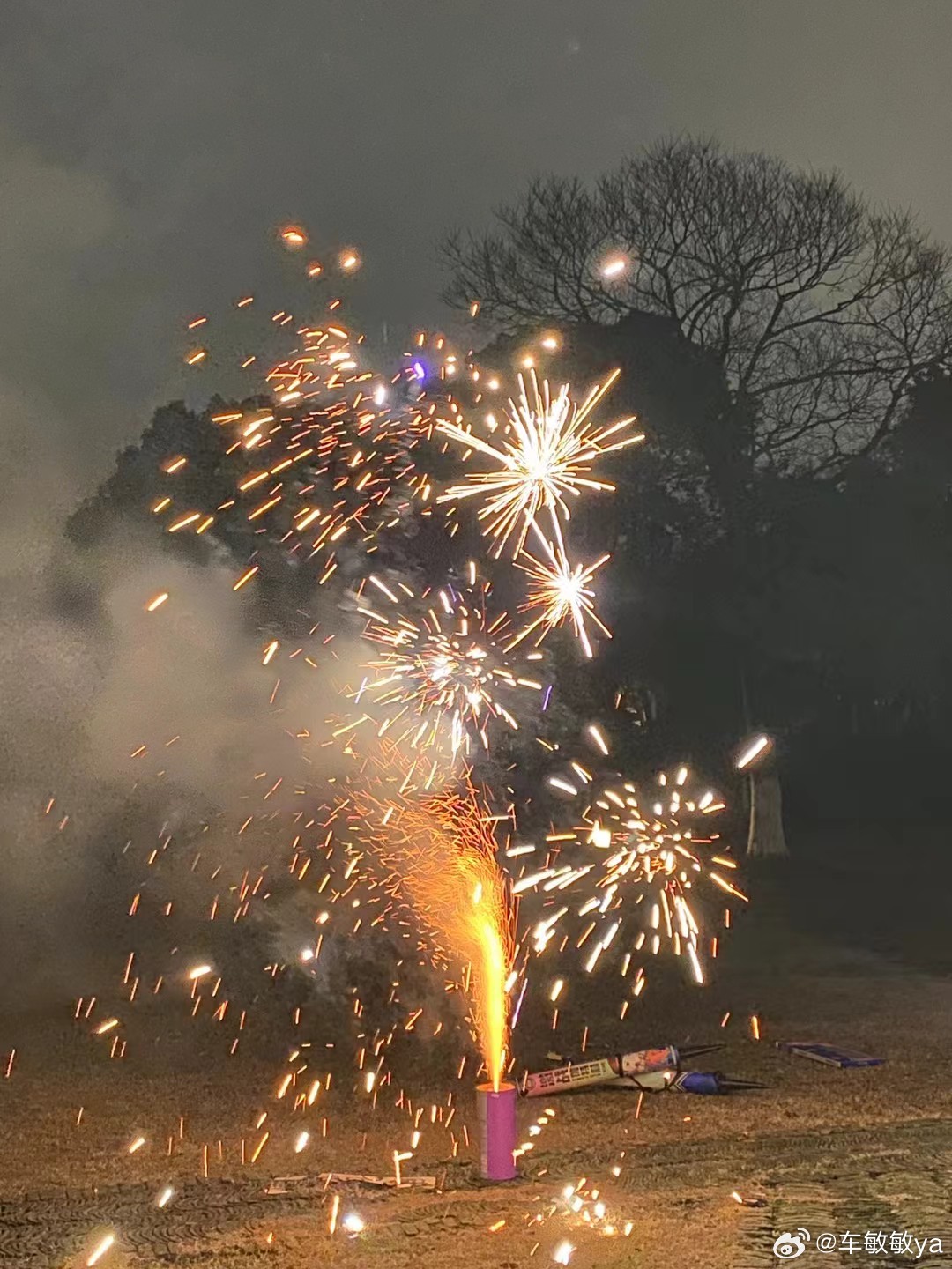 祝大家元宵节快乐呀，都吃过元宵了吗元宵节快乐