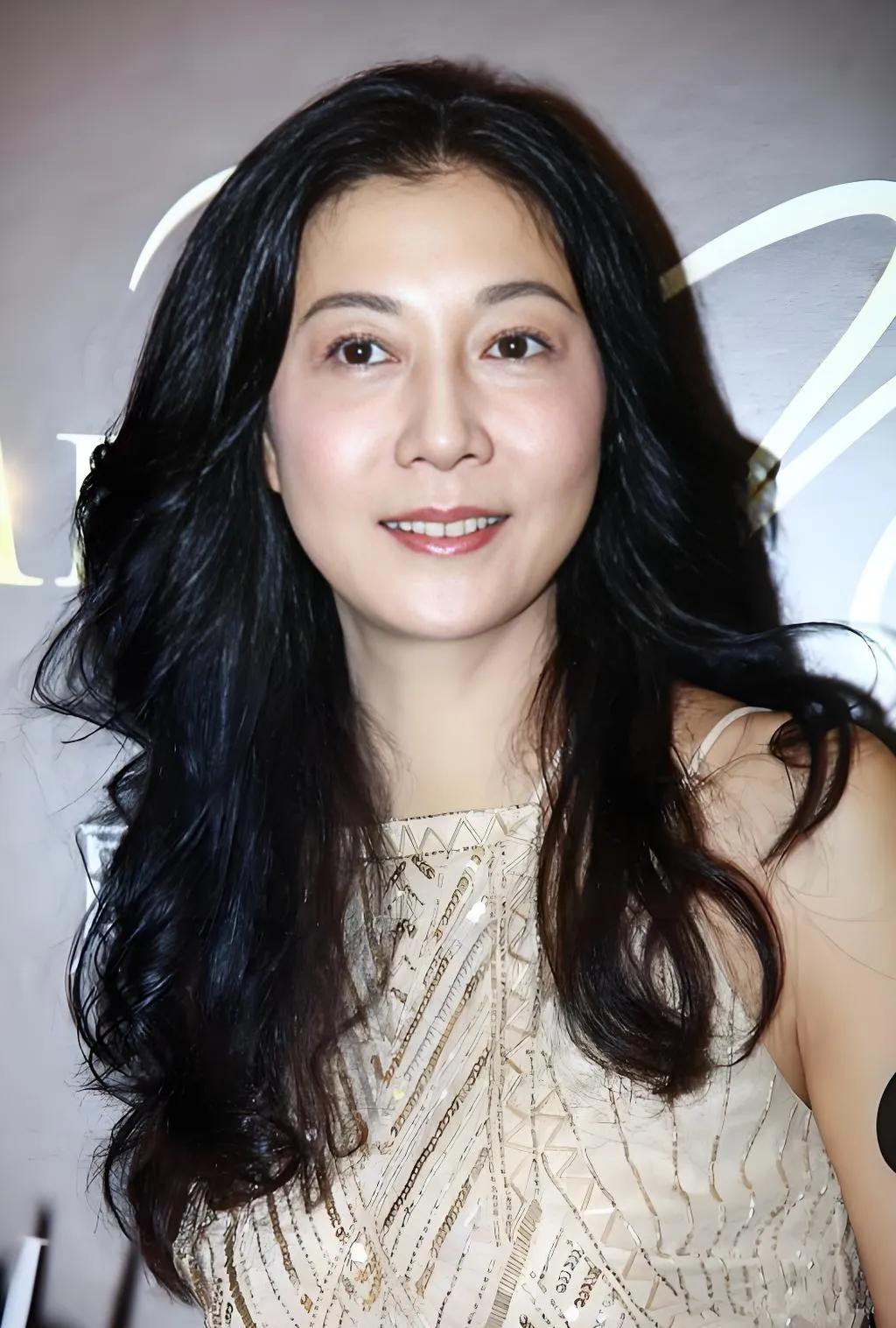 情感专家说：“世上最危险的关系，就是夫妻关系。夫妻生活是肉体上的生活，如果夫妻之