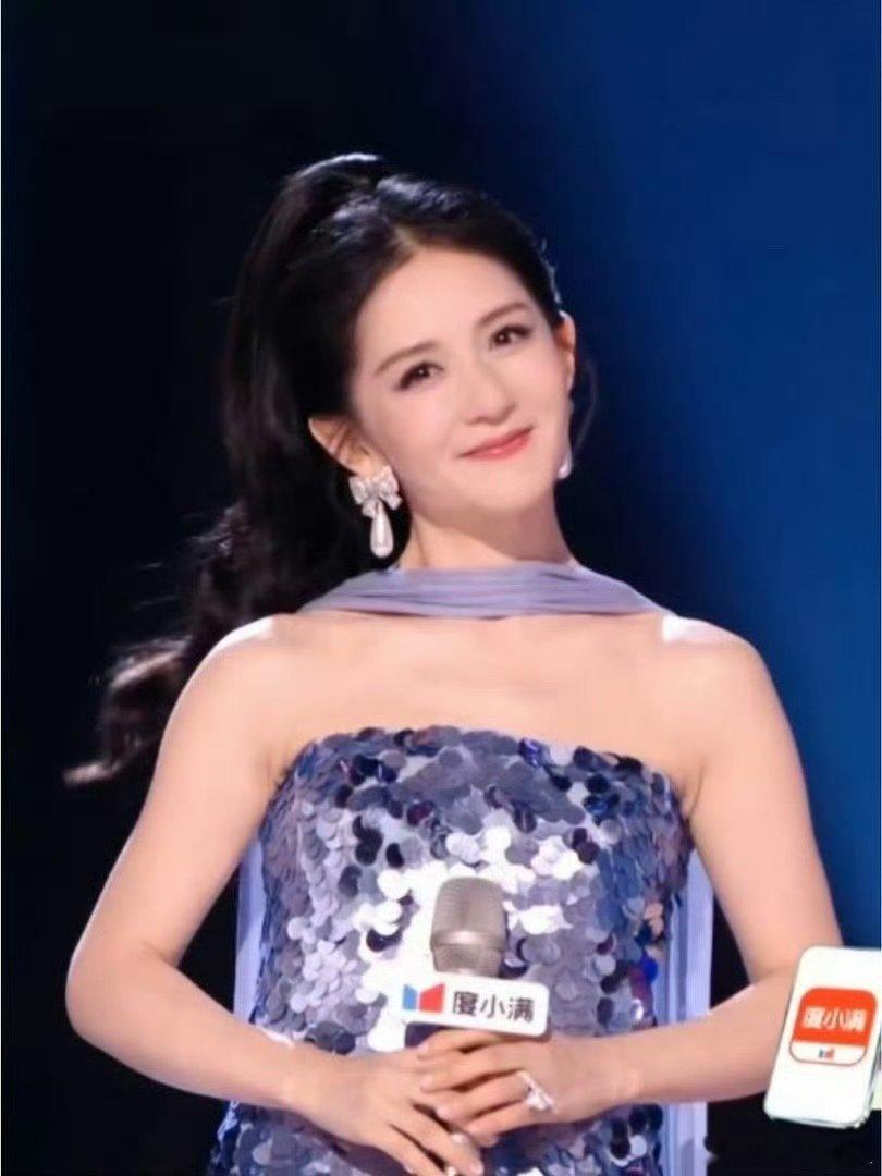 谢娜有开演唱会的自由谢娜粉丝有看演唱会的自由 谢娜有开演唱会的自由，粉丝想看有啥