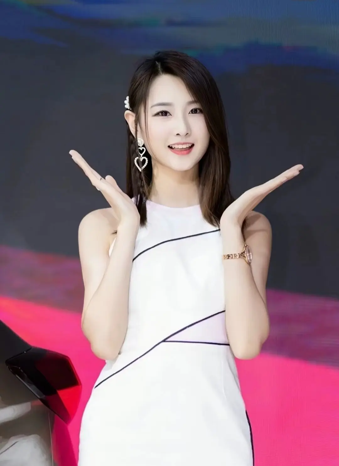 AI扩图 气质美女 好身材好气质 网红美女车模 苏一宁