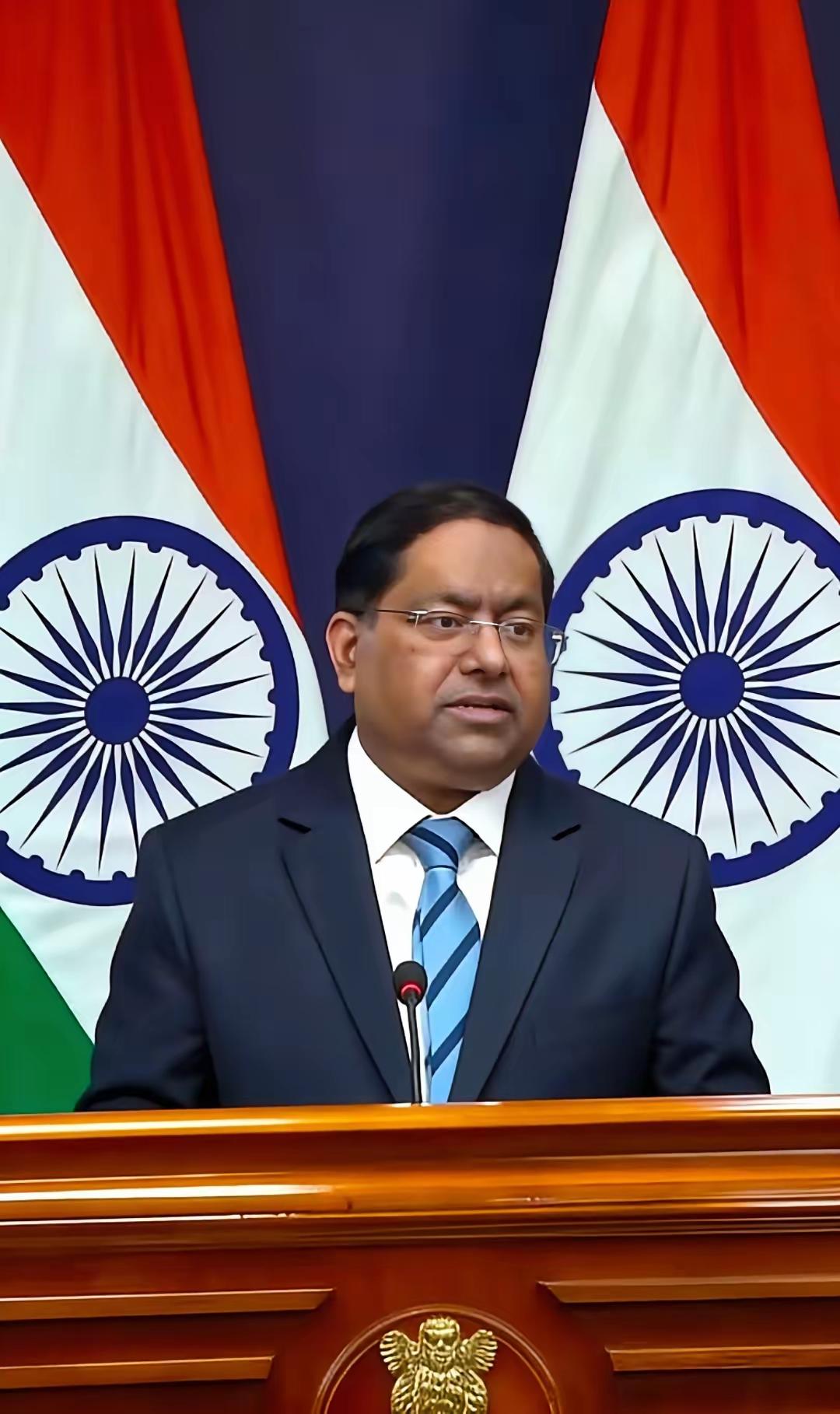 对敌人善就是对后代的恶
​印度陆军参谋长乌彭德拉·德维迪在新闻发布会上再度重申，