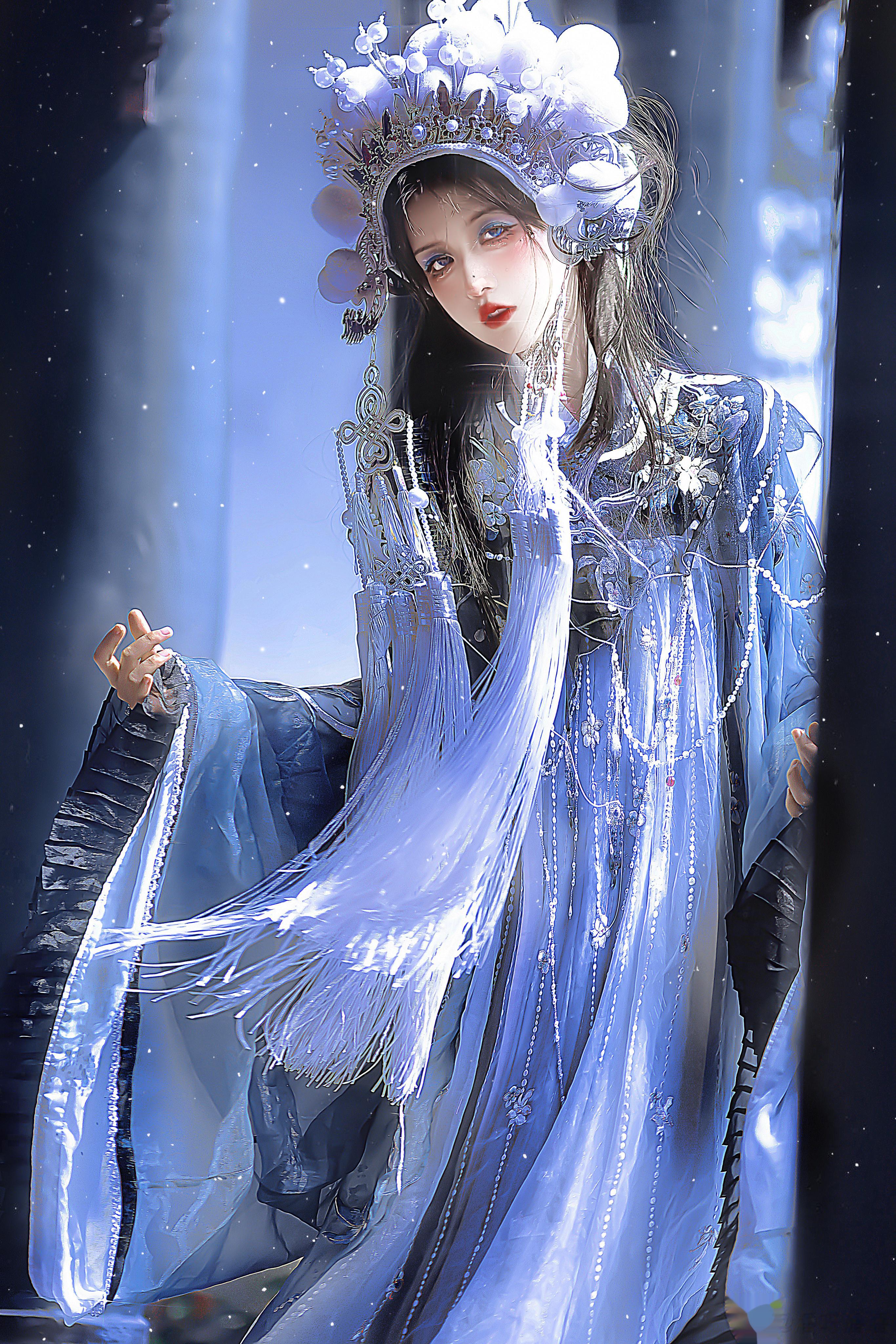  和老源几个月前拍的的图快要发完啦， 要被榨干了哈哈哈，恨不得就是前几年的图都拿