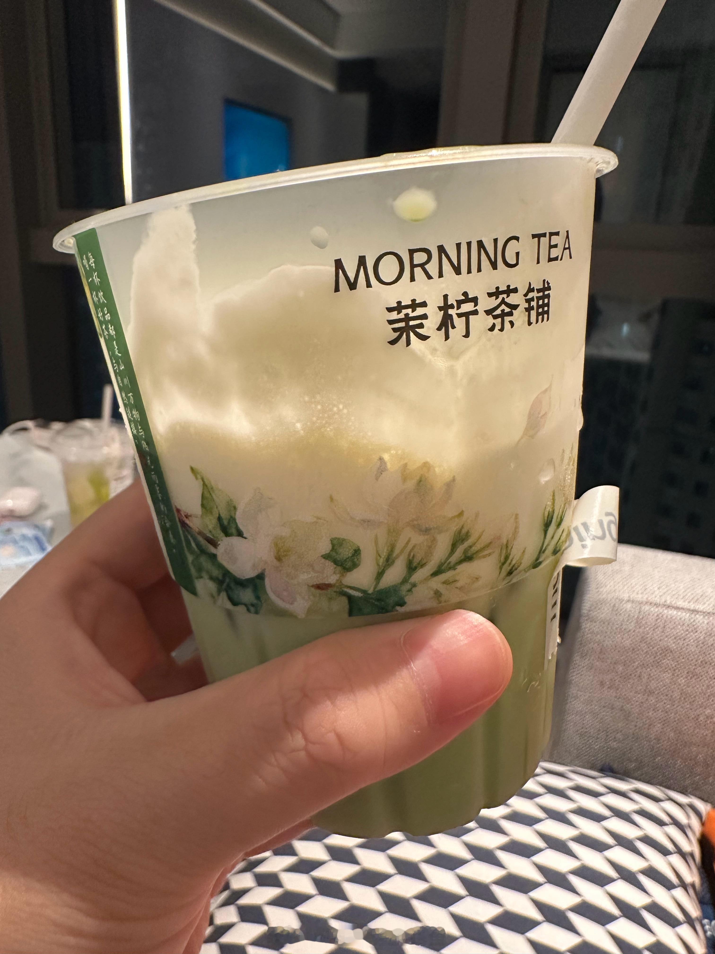 江西省最后一晚，依然因为雨天，躺酒店叫外卖 赣州