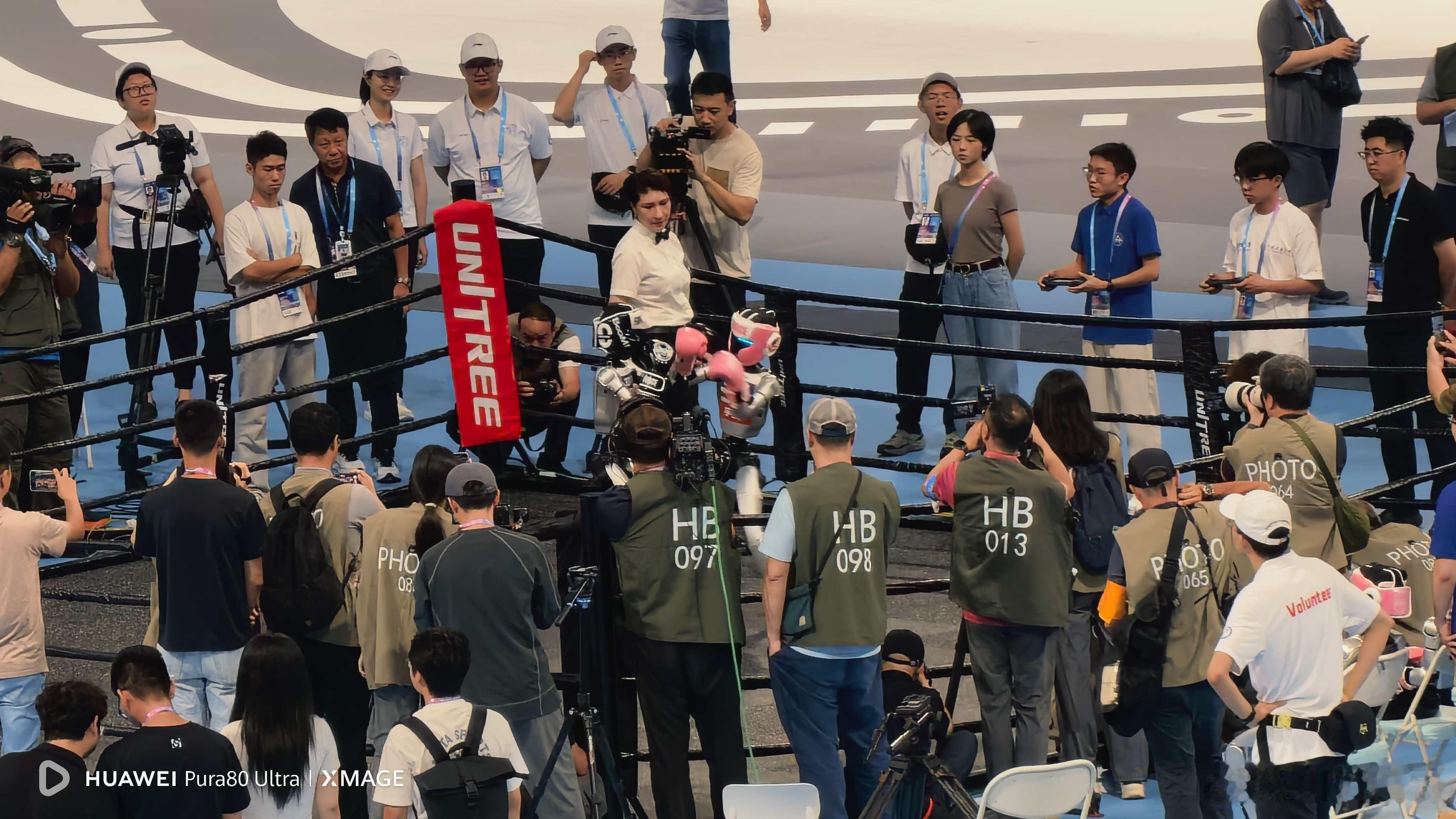 2025世界人形机器人运动会机器人运动会名场面大赛 好家伙，不得不说，机器人不仅