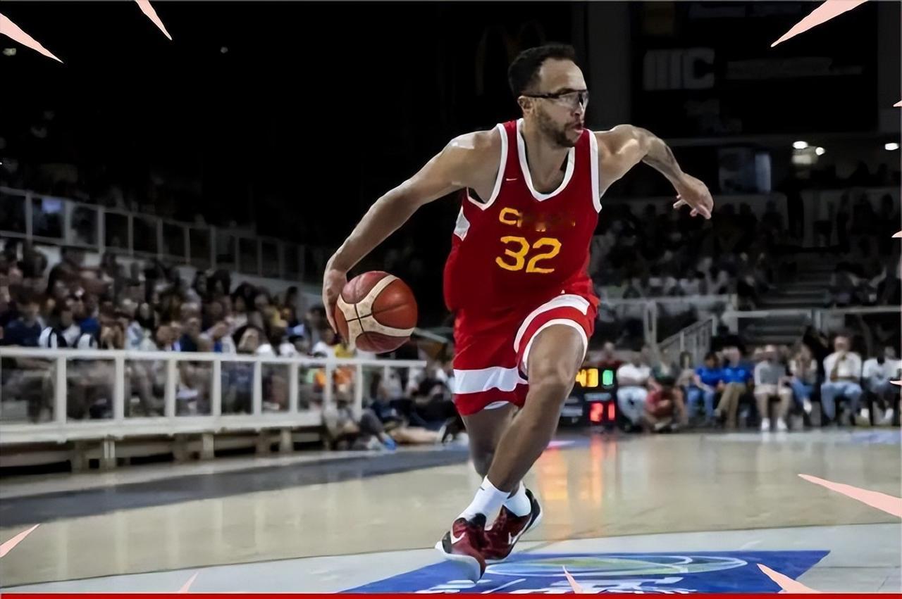 李凯尔到底是美国籍还是中国籍？
李凯尔本人和他的经纪人都做出了回应：李凯尔仍是中