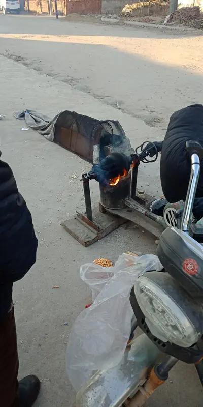 作为80后，小时候的年那叫一个难忘。那时物质没现在丰富，过年能穿上新衣裳、吃上大