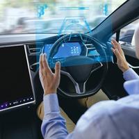 自动驾驶的关键,是硬件还是软件?自动驾驶的实现既依赖硬件也依赖软件，二者缺一不可