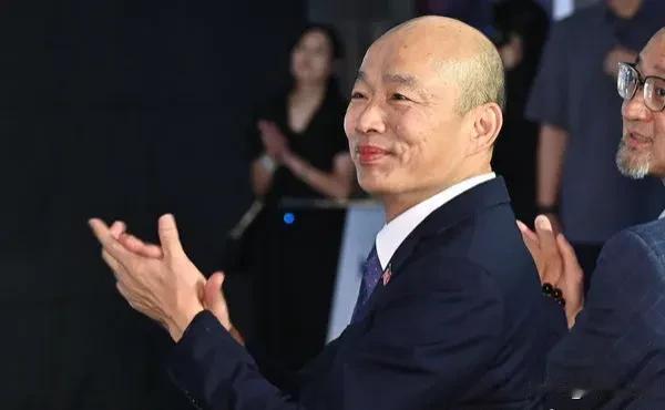 韩国瑜拼“南部一哥”   餐叙讨论拿下高雄屏东

韩国瑜跃身立院公道伯，更开始鸭
