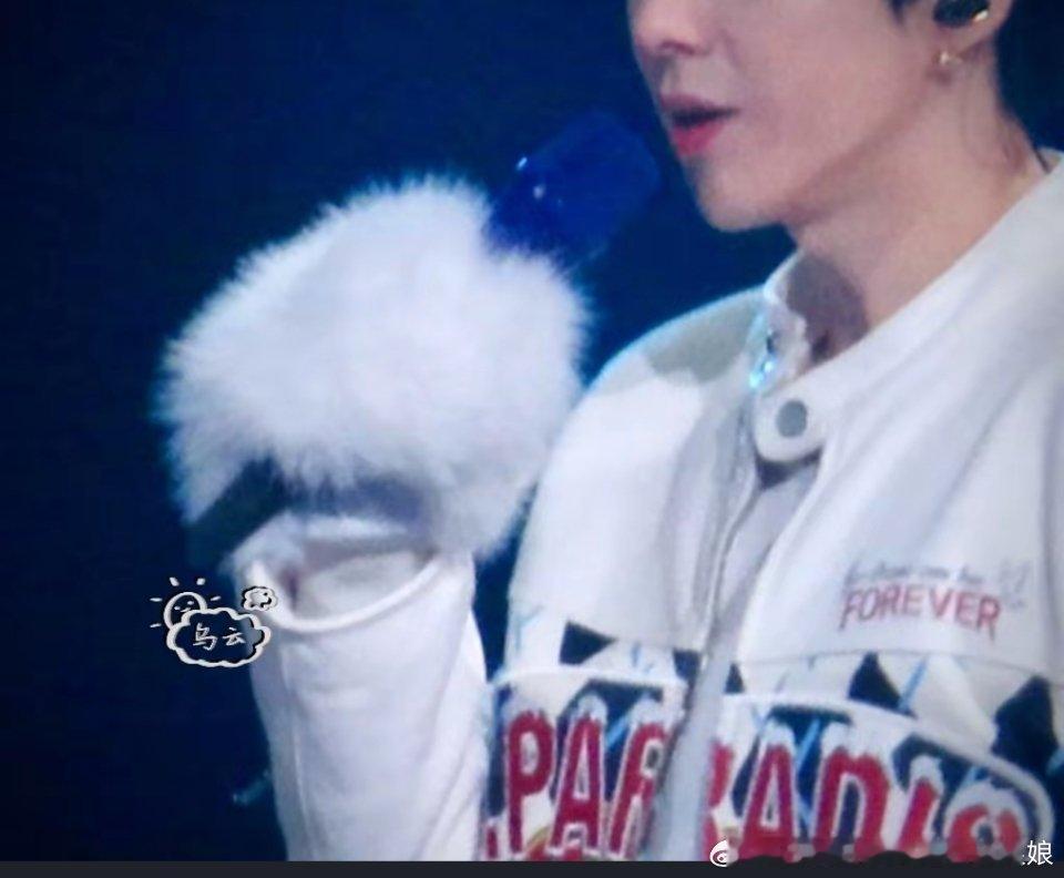 毛绒绒的小兔cr🫘水印 