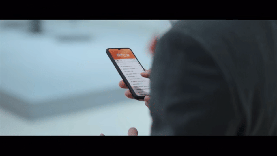 陆峰这是在作死的边缘疯狂试探啊！以为自己是万人迷，结果在魔嫂面前原形毕露。看着他