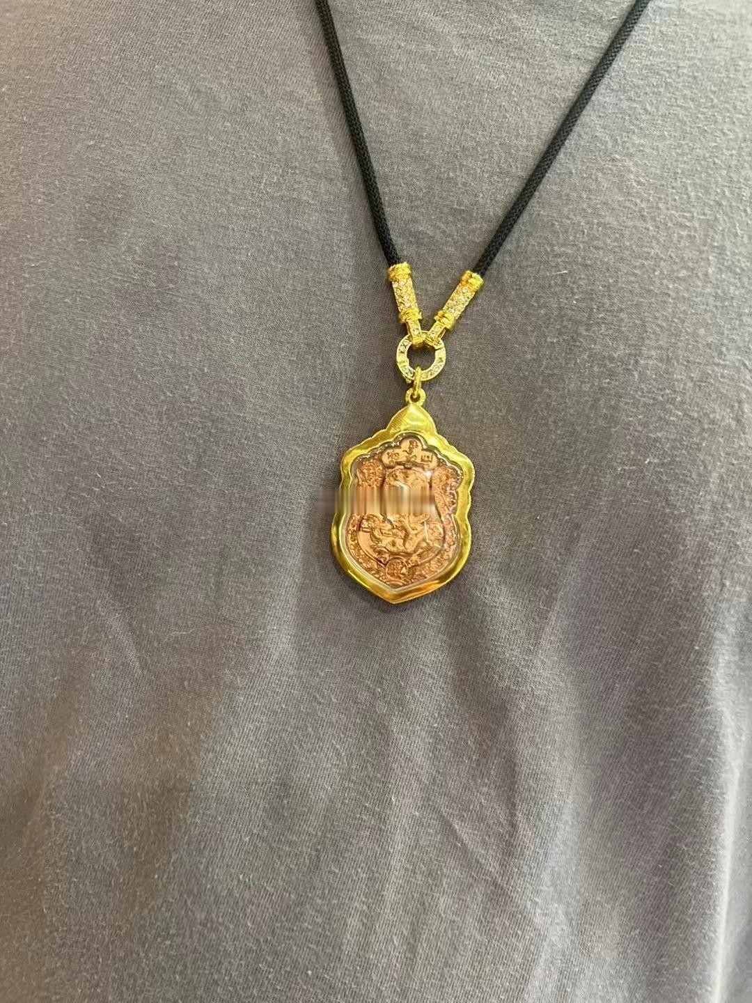 恭请泽度金天神一尊✈️正财偏财都🉑️求 