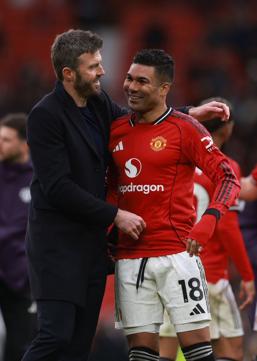 卡塞米罗和卡里克👌🏻曼联3比1阿斯顿维拉曼联vs阿斯顿维拉