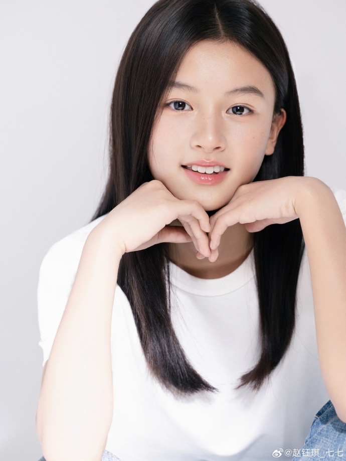 赵钰琪七七进组但愿人长久 从中都传媒第一部到第二部，每一步都走得稳，进组消息来得