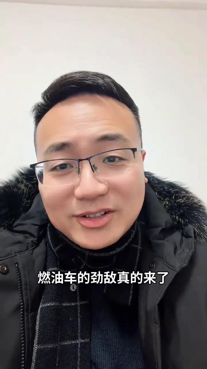 明天全球首款可量产固态电池上市。
在明天1月6号，全球首款可量产固态电池正式面世