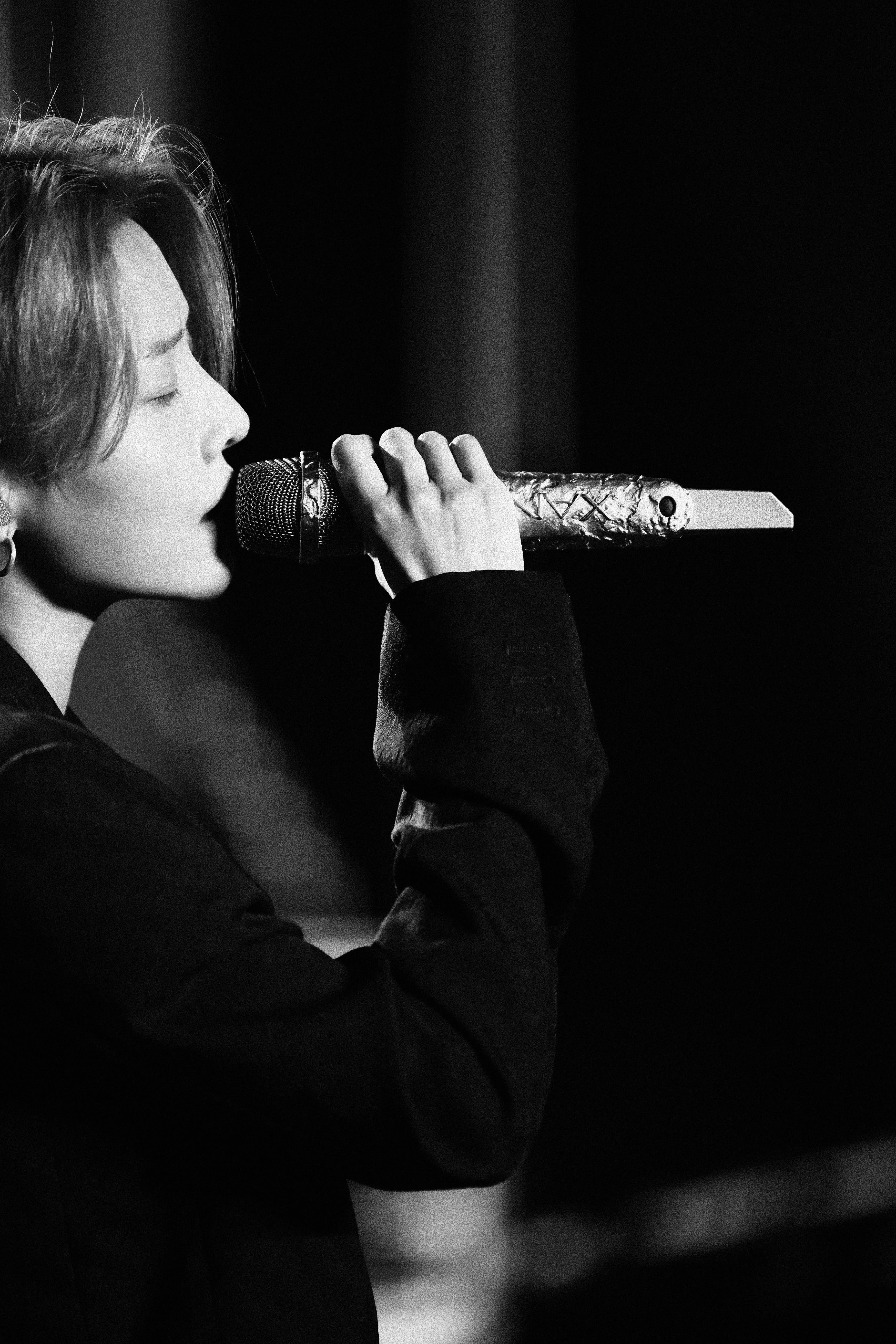 刘雨昕 × 2025中国电影大数据荣誉之夜彩排大片 📸 期待今晚《至少还有你》