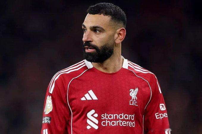 绿帽哥爆料沙特俱乐部已向萨拉赫提供合同方案▪️周薪250万英镑▪️完整肖像权 