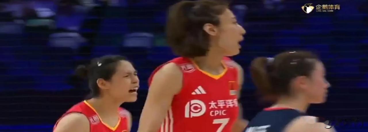 VNL联赛🇭🇰站🇨🇳女排对阵🇧🇬女排直播中
        第一局中