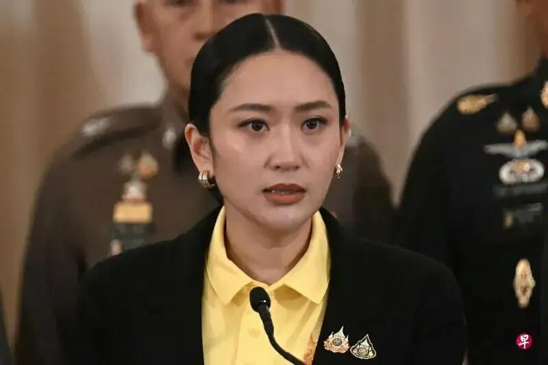 不仅泰国国王没想到
就连佩通坦自己也没想到
 
自己下台，竟然对泰国旅游影响这么