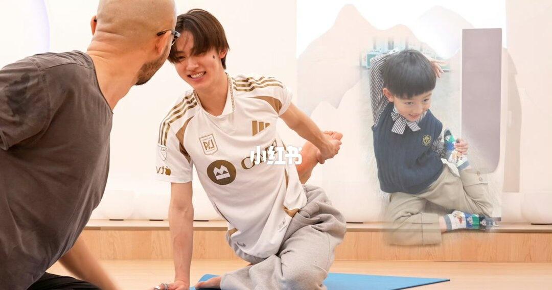 敢信这是官方发的哈哈哈
小盐盐呐 你萌严成玹  Seonghyeon  萌萌萌萌