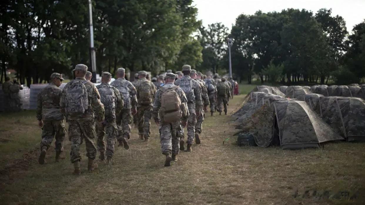 立陶宛呼吁北约不应限制在俄边境建军事基地

来源:俄罗斯卫星通讯社

据英国《泰