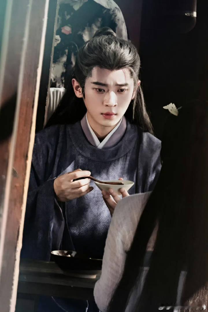 丞磊《莫离》过审即将下证！！燥侯墨修尧的故事