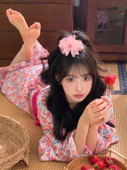 喜欢草莓味的🍓