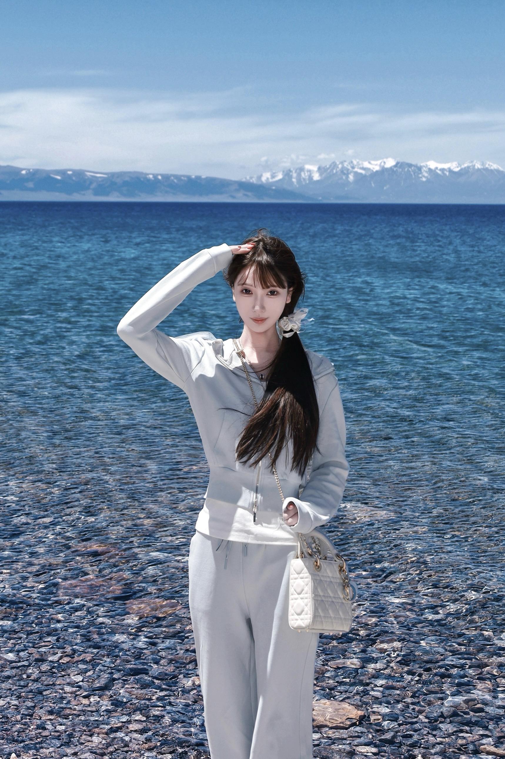 去赛里木湖了，没白活