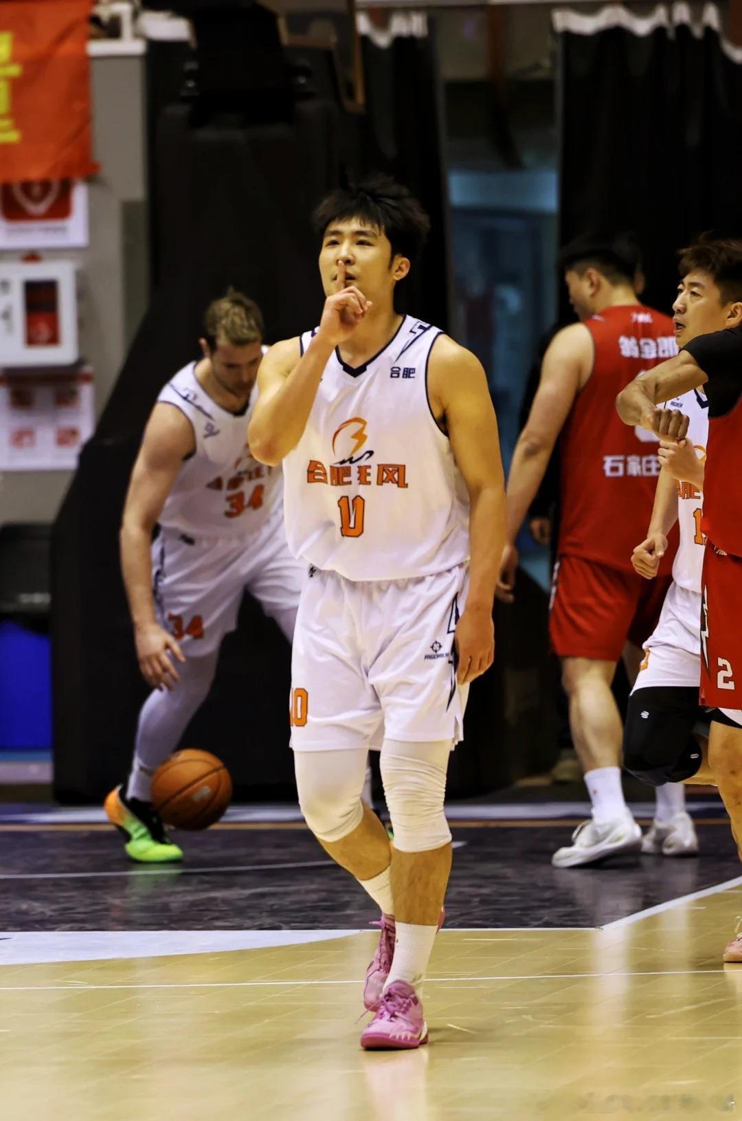 第三届CBA俱乐部杯分组全部确定，辽宁本钢落入C组，同组对手为山西、同曦、宁波、