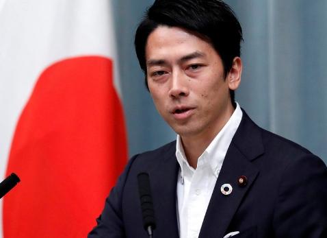 小泉进次郎不装了！
日本防卫大臣在记者会上直接点名中国，说部署12式长程导弹就是