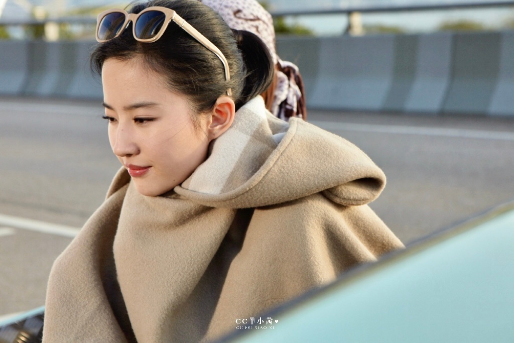 小菲菲晚安[么么哒][么么哒] ​​​